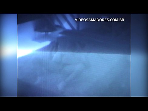 ❤️ Aviomies filmaa vaimon nussivan naapuria ja saa selville, että tämä on aisankannattaja Vittu video at us