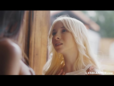 ❤️ Tyttö tulee kotiin muutamaa kuukautta myöhemmin ja päätyy syömään äitipuolensa pillua Vittu video at us