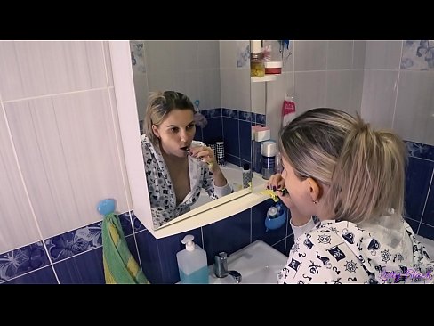 ❤️ Hack nuorten kanssa pyjamassa päättyy suullinen sperma perseeseen - letty musta Vittu video at us